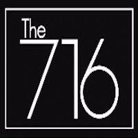 The 716 Lounge Coffee et Restaurant recrute Maître de Salle
